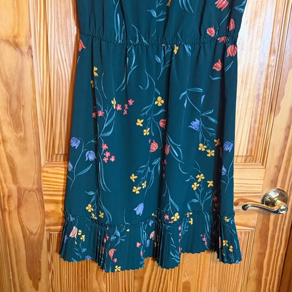 ANN TAYLOR FACTORY Floral Green Dress Ladies Women's Size Medium- Flowers Spring - Picture 5 of 10
